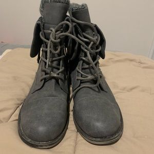 Women’s Gray Fold Down Flannel Boots - Size 10